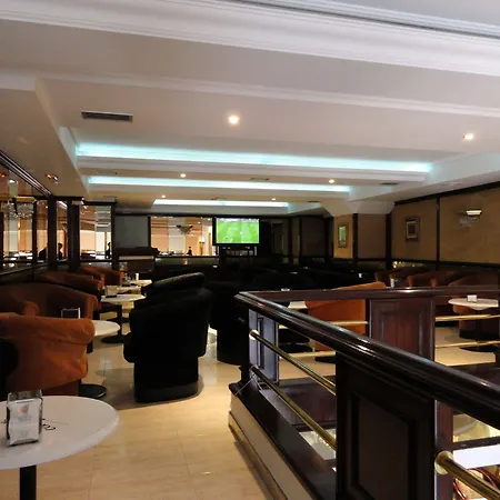 Compostela מלון 2*