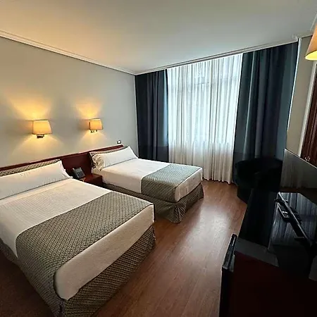 Compostela Hotel 2*