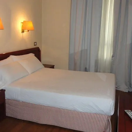 Compostela Hotel 2*